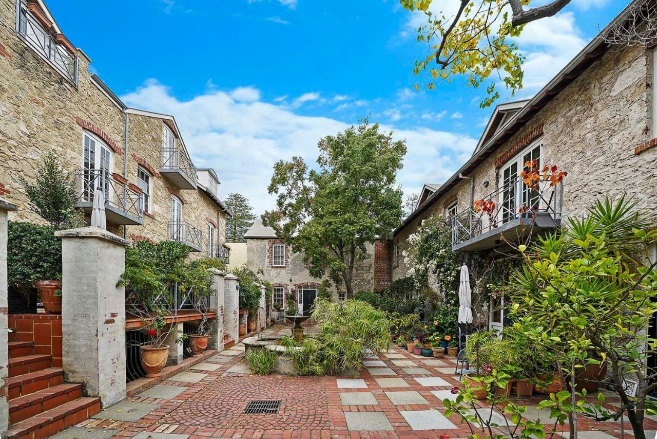 Fremantle Port Mill Bed & Breakfast - Unique Accommodation المظهر الخارجي الصورة